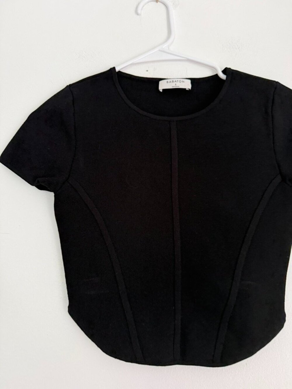 Aritzia Black Short Sleeve Crewneck Tee - Picture 6 of 9